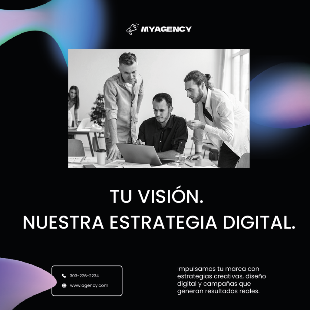 Equipo creativo desarrollando contenido y diseño visual para redes sociales - Exora